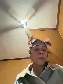 carmelbbyx22 online show from March 15, 1:29 am