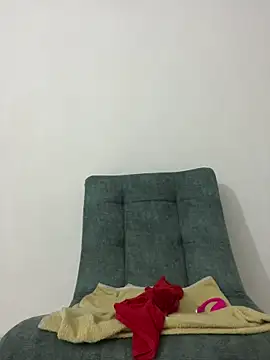 Ema kraus online show from April 17, 2:57 am