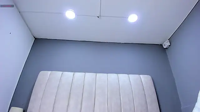 PerlaPreciosa online show from February 13, 4:14 am