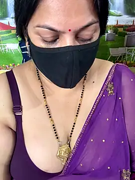 FlatVincy4 online show from October 11, 9:58 am