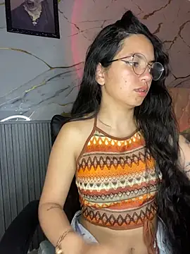 Rosita forever  online show from October 25, 2:30 am