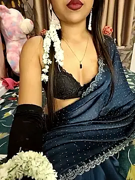 Snapshot of Little__Lia chatting on October 13, 6:21 pm Little  Lia online show from October 13, 6:21 pm