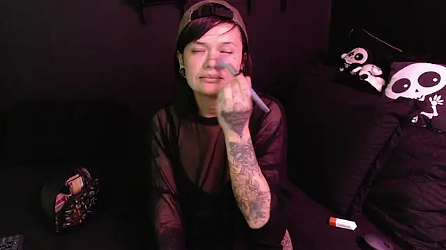 rousstattoo online show from December 20, 10:58 pm