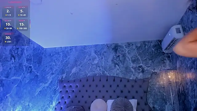 LucyLovelyy online show from September 22, 7:23 pm