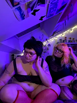  dwhorekin  online show from October 30, 9:38 pm