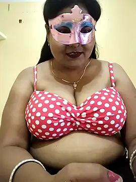 Snapshot of LustyBhabhi chatting on September 15, 6:54 am LustyBhabhi online show from September 15, 6:54 am