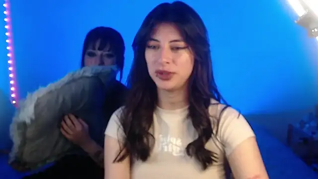 nala-saphir online show from November 7, 5:13 am