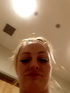 kAyLa gUrL online show from July 5, 6:02 pm