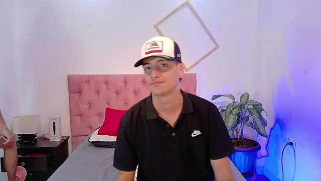 two milkyway online show from January 16, 3:08 pm