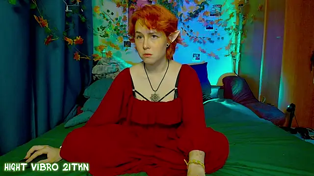 TrickyKitsune online show from November 16, 3:45 pm