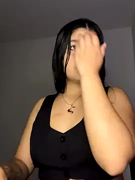 Snapshot of pretty_angela1 chatting on September 12, 1:50 am pretty angela1 online show from September 12, 1:50 am