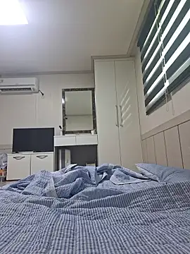 Snapshot of Lee0613 chatting on September 14, 2:53 am Lee0613 online show from September 14, 2:53 am