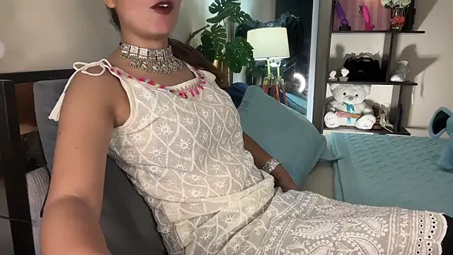 Snapshot of roseofvenom chatting on September 30, 5:18 pm roseofvenom online show from September 30, 5:18 pm