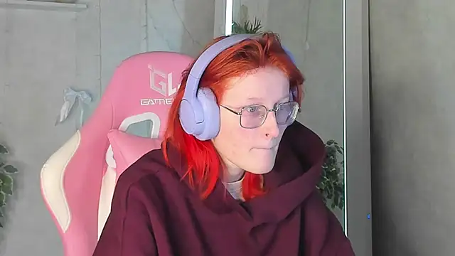 ElizabethHarpper online show from January 7, 1:09 am