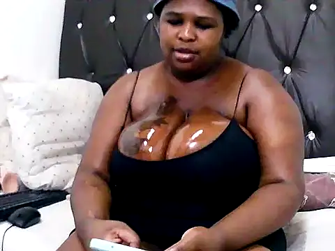 SexyLadyBoosxx online show from October 15, 4:20 pm