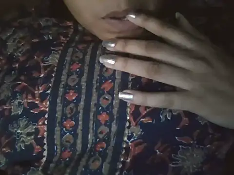 Hot-shanvi online show from May 22, 1:20 pm
