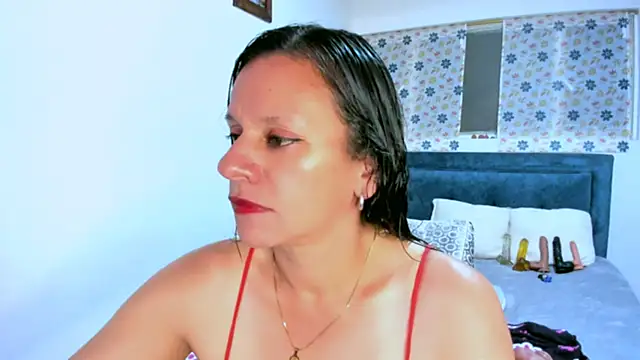 Snapshot of sofi_saliva2511 chatting on September 21, 7:56 pm sofi saliva2511 online show from September 21, 7:56 pm