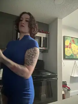 ParkerGYATT online show from April 12, 10:01 pm