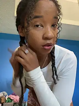 LunalustycumslutPornstar online show from April 14, 2:28 pm