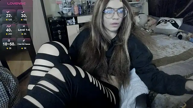 alexiamaleax online show from September 21, 11:36 pm