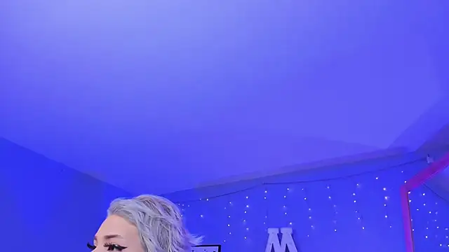 jinxv nuss online show from September 22, 10:57 am