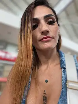 Samantha bigboobs online show from March 4, 8:15 pm