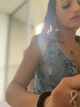 Samantha bigboobs online show from April 5, 6:18 pm