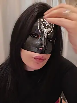 Napoletana89- online show from February 17, 2:27 pm