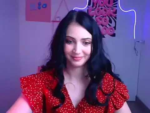 Amalia amor online show from November 25, 12:40 pm