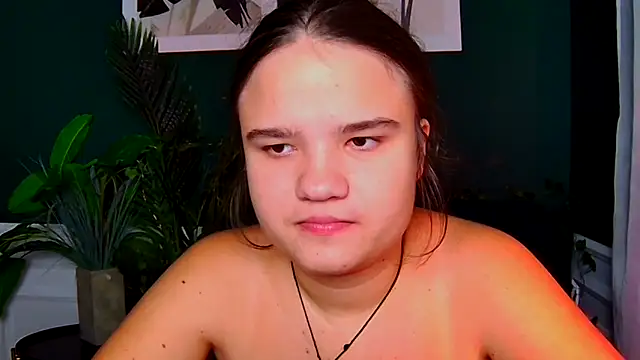 AdeleCruz online show from November 12, 1:09 pm