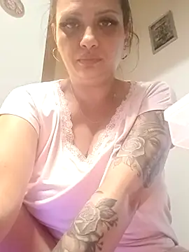 rosse26830 online show from July 4, 12:23 pm