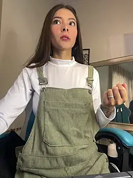 Aleska Miami online show from February 4, 2:09 pm