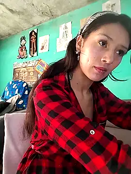 Cleo Hott online show from November 4, 1:16 pm