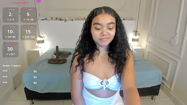 Snapshot of JasmineRose7 chatting on September 13, 2:03 pm JasmineRose7 online show from September 13, 2:03 pm