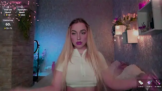 Mika Rayy online show from December 15, 9:42 pm