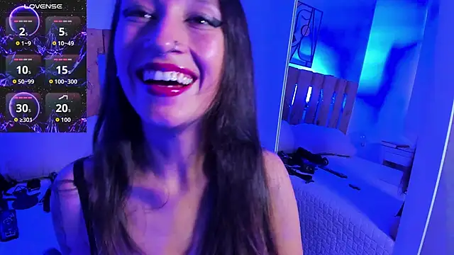 coral jonesss online show from June 3, 3:17 pm