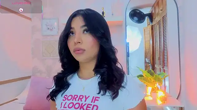 CharlotteGraay online show from April 18, 7:51 pm