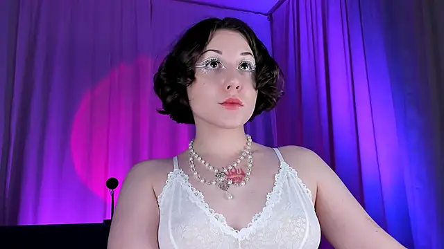 Eva Moss  online show from November 1, 12:37 am