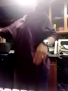 Snapshot of Rosanna_Rennie chatting on October 28, 12:44 pm Rosanna Rennie online show from October 28, 12:44 pm