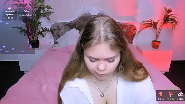 Snapshot of Erica__Alta chatting on September 11, 5:52 am Erica Alta online show from September 11, 5:52 am