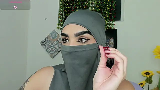 Maissa Alabi online show from November 11, 6:38 pm