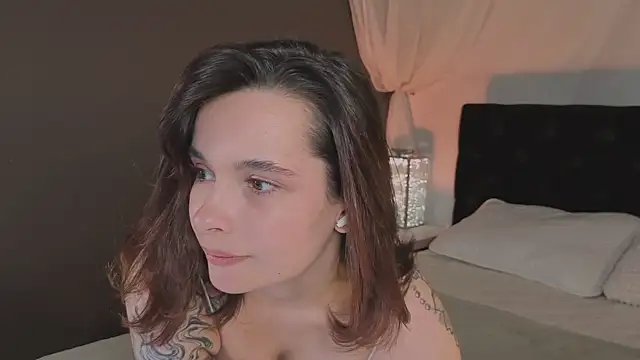 Bella Alita online show from March 7, 9:00 pm