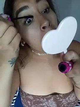 AnonymousGirl online show from May 11, 1:24 pm
