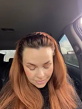 Kelley Allie online show from April 12, 9:01 am