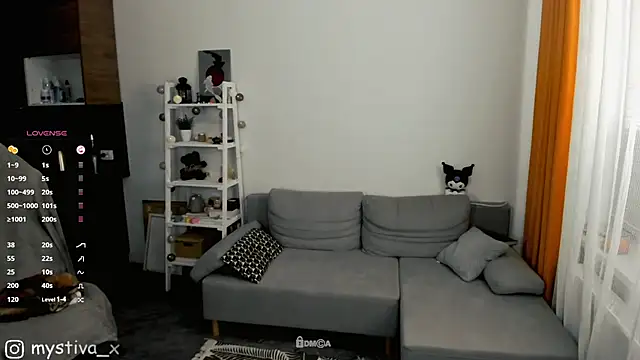 Snapshot of EliyaX chatting on October 2, 8:41 am EliyaX online show from October 2, 8:41 am