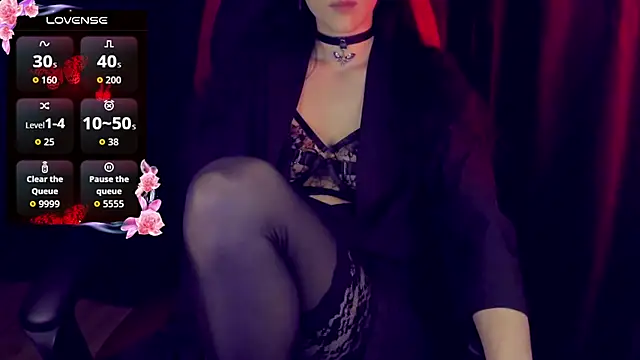 AlariaFatal online show from September 29, 8:03 pm