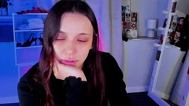 Sahara Shields online show from April 9, 9:37 am