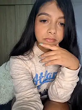 IslaBlaze online show from March 19, 7:51 pm