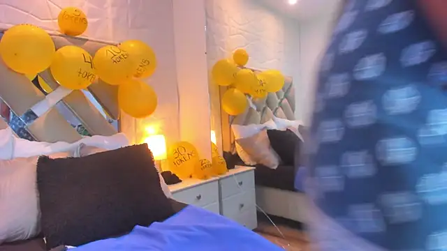 raquell moore online show from December 20, 7:07 pm