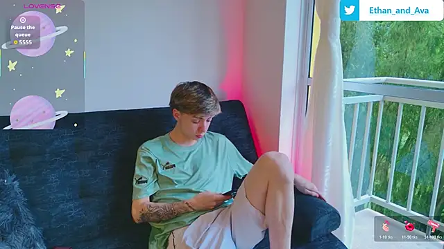 ethan and ava online show from October 23, 12:55 pm